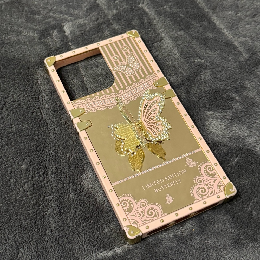 Butterfly Design Phone Case - Pink and Gold iPhone 14 Pro Max